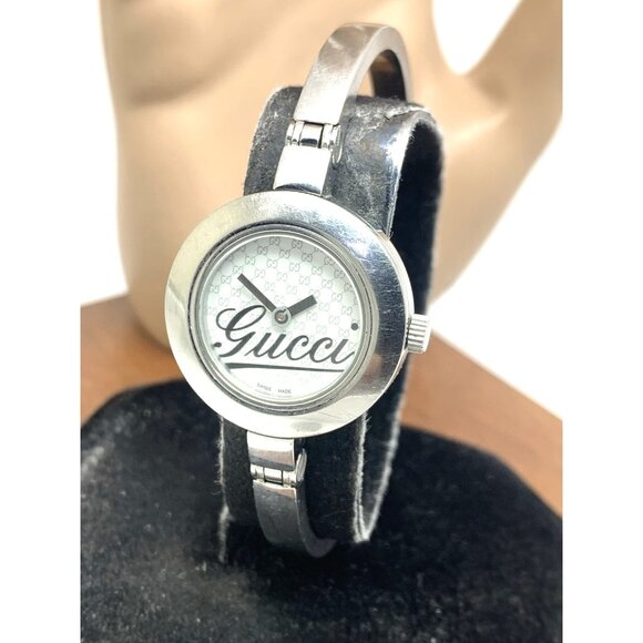 Gucci Women's Watch Swiss Quartz 105 Logo White Dial Bangle Stainless Steel 25mm